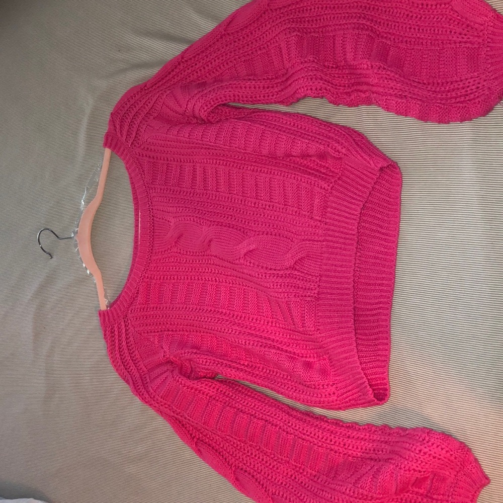 pink cropped puff sleeve sweater